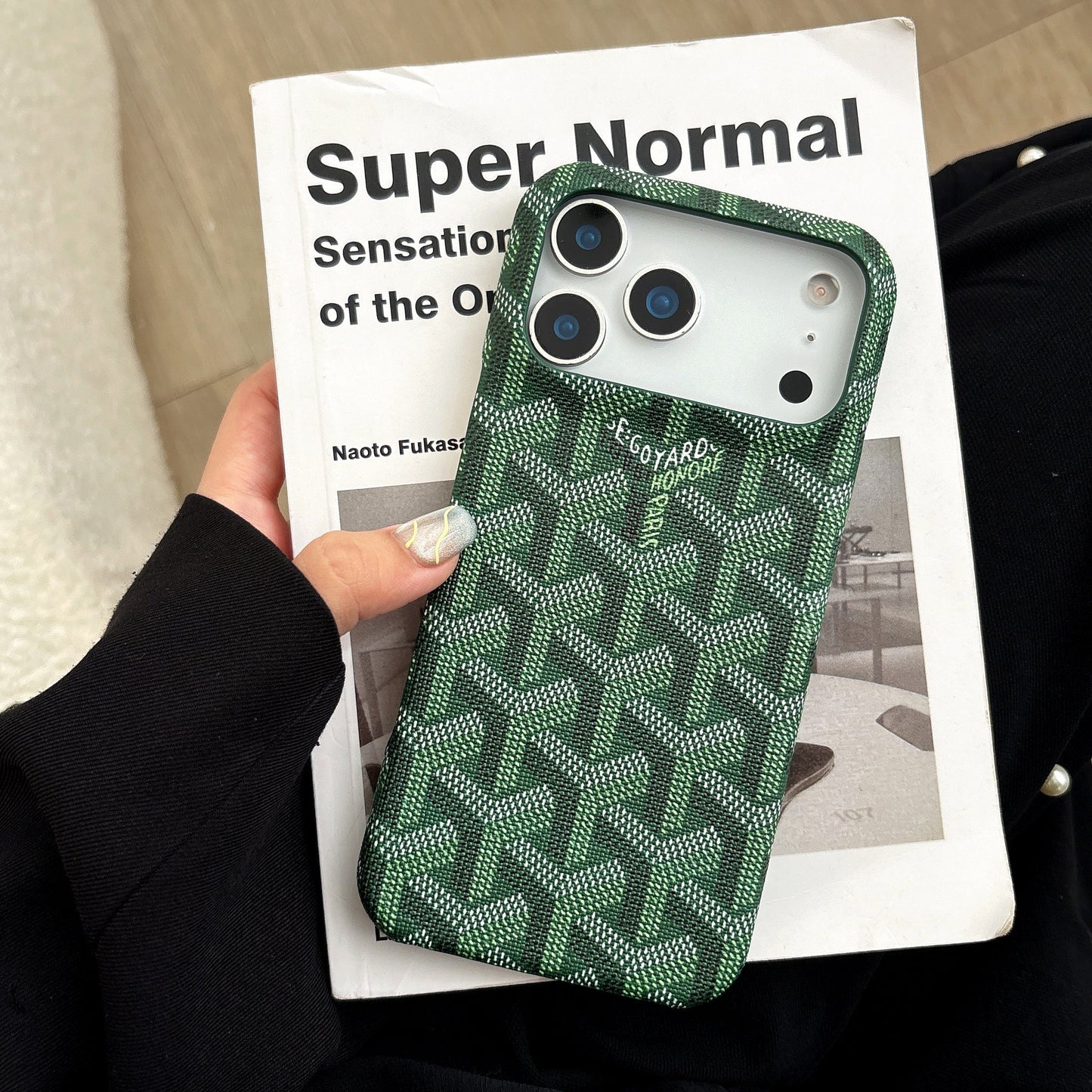 iPhone 17 Pro Max Luxury Monogram Pattern Case