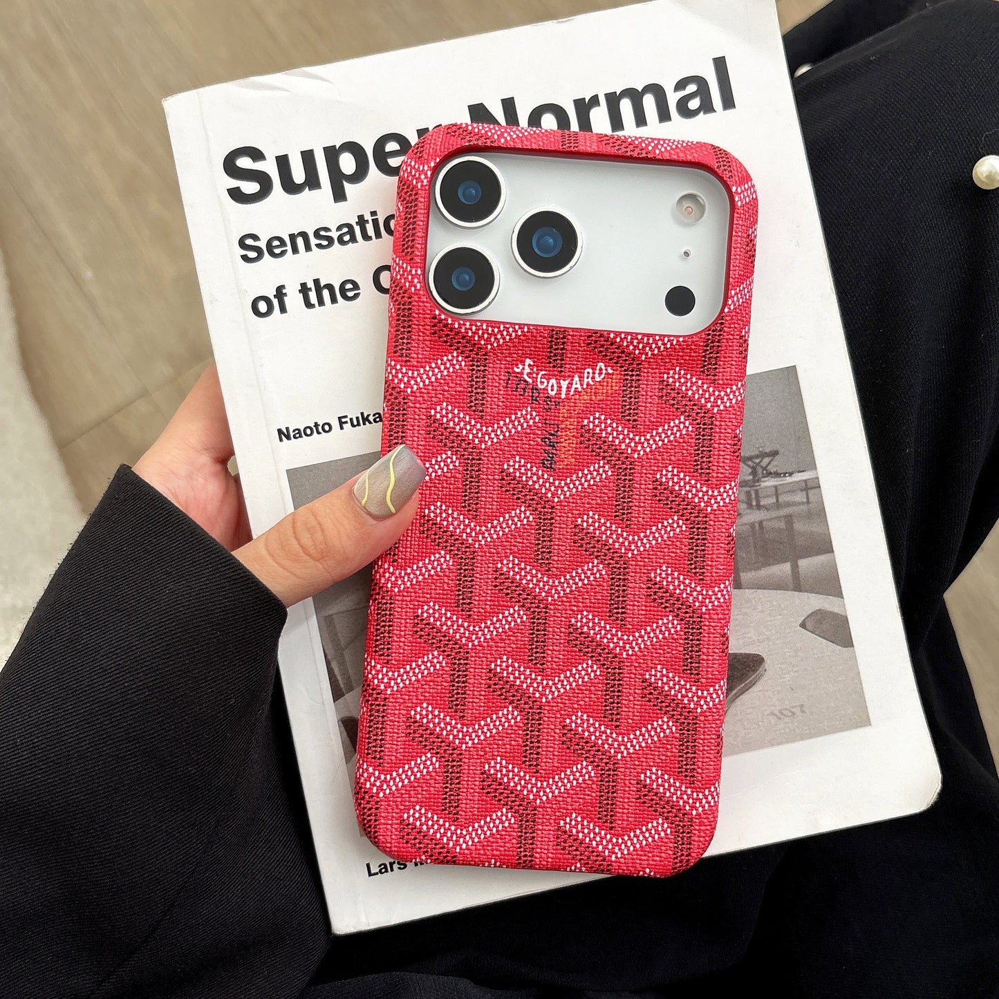 iPhone 17 Pro Max Luxury Monogram Pattern Case