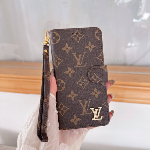 The Heritage Folio iPhone Wallet Case
