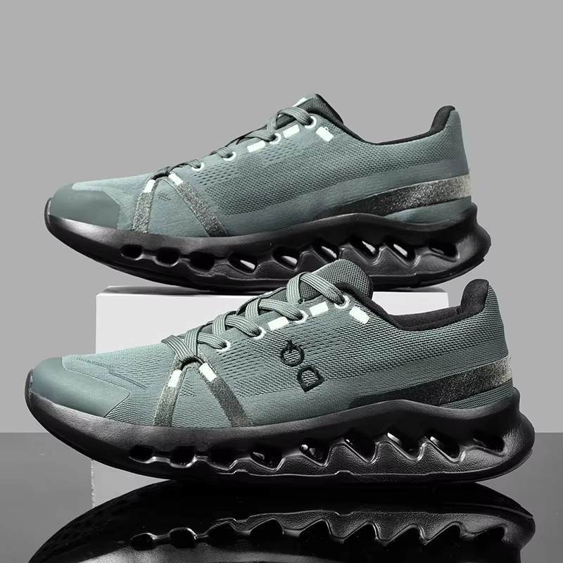 AeroCore™ Marathon Running Sneakers – ShockWave Hollow Sole Cushioning